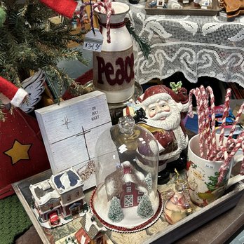 Boulder Vintage - Antiques Near Me - Boulder City, Nevada Boulder Vintage - Antiques Near Me - Boulder City, Nevada
