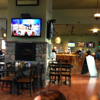 Burke's Tavern - American Near Me - Mount Pocono, Pennsylvania