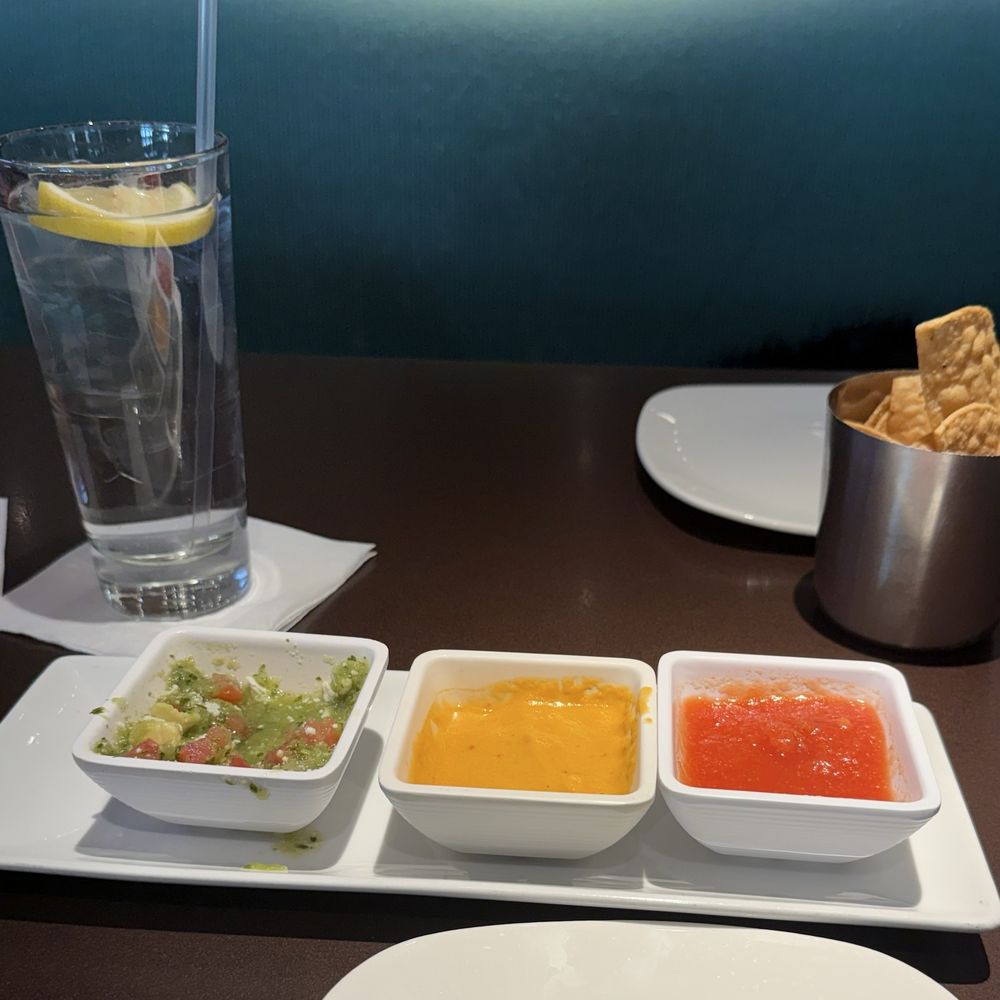 Mesero - Southlake - Salsa pretty but not so tasty. - Mexican Near Me - Southlake, Texas Mesero - Southlake - Salsa pretty but not so tasty. - Mexican Near Me - Southlake, Texas