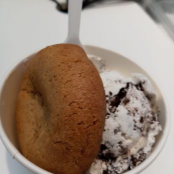 Over the Moon - Ice Cream & Frozen Yogurt Near Me - San Francisco, California Over the Moon - Ice Cream & Frozen Yogurt Near Me - San Francisco, California