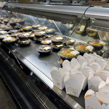 H Mart - Hot food - International Grocery Near Me - Portland, Oregon