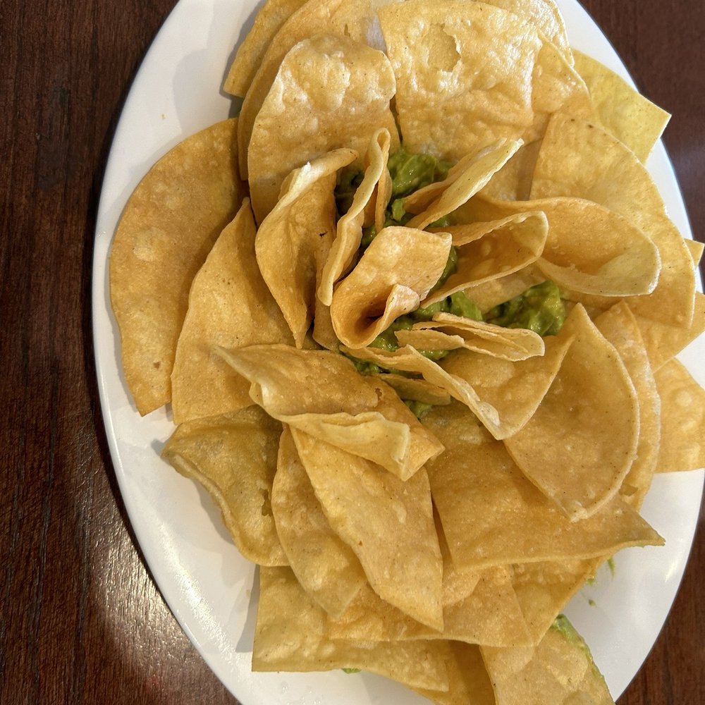 El Patron 2 - Chips with guacamole - Mexican Near Me - Staten Island, New York El Patron 2 - Chips with guacamole - Mexican Near Me - Staten Island, New York