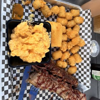 Wet Bottoms Bar & BBQ - Brisket was room temp , Mac n cheese and tots below average. Sweet potatoes fries room temp. - Barbeque Near Me - Edgerton, Wisconsin Wet Bottoms Bar & BBQ - Brisket was room temp , Mac n cheese and tots below average. Sweet potatoes fries room temp. - Barbeque Near Me - Edgerton, Wisconsin