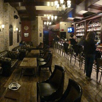 Wiseguy Lounge - Cocktail Bars Near Me - Indianapolis, Indiana