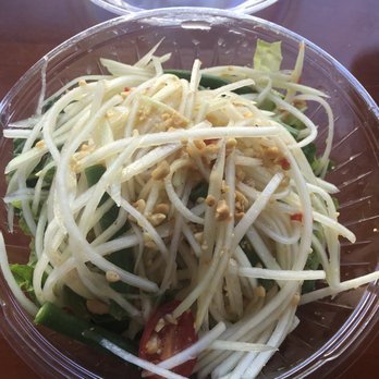 Huge Thai - Papaya Salad - Thai Near Me - Brooklyn, New York
