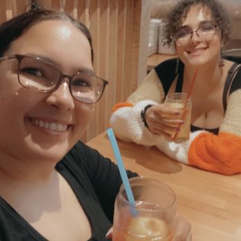 Prince Tea House - Edison - Delicious Mocktails - Desserts Near Me - Edison, New Jersey