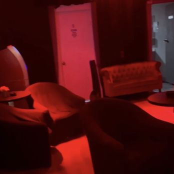 Desert Rose Gentlemen's Club - Bar seating - Local Services Near Me - Elko, Nevada Desert Rose Gentlemen's Club - Bar seating - Local Services Near Me - Elko, Nevada