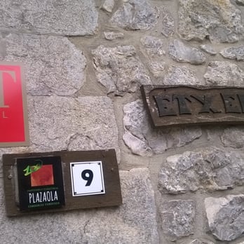 Etxeberri - Gastropubs Near Me - Goldaratz, NA