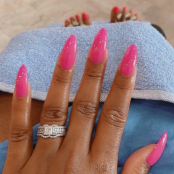 Linh's Luxe Nails - Almond nails - Nail Salons Near Me - Houston, Texas Linh's Luxe Nails - Almond nails - Nail Salons Near Me - Houston, Texas