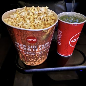 AMC Topanga 12 - Cinema Near Me - Canoga Park, California