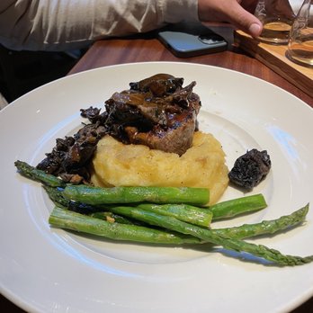 Seasons 52 - Wood-Grilled Filet Mignon - New American Near Me - Lone Tree, Colorado