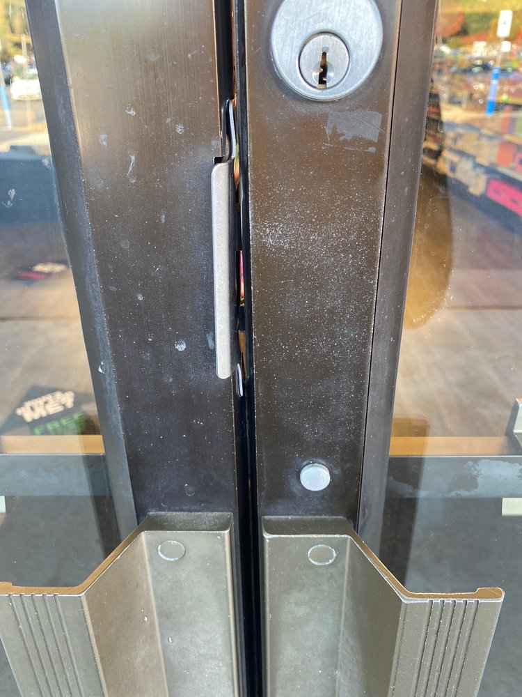 SALON CENTRIC Updated September 2024 13 Reviews 372 S Pickett St