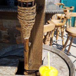 The Black Pearl Bar & Grill - Mango Smoothie