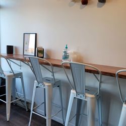 Tea Method - Tall stools
