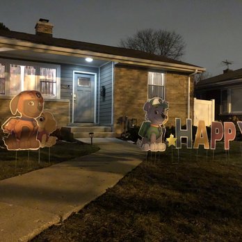 Chicago Lawn Signs - Party Equipment Rentals Near Me