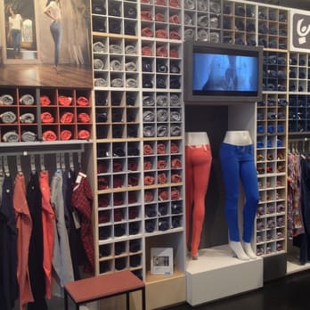 Freddy Pant Room - Women's Clothing Near Me - Antwerp, VAN