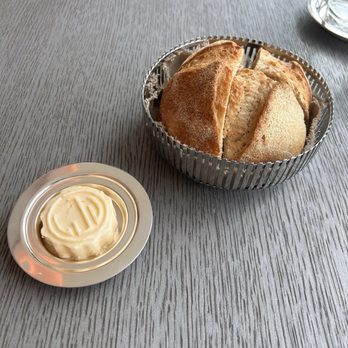 Le Jules Verne - bread - French Near Me - Paris, 75 Le Jules Verne - bread - French Near Me - Paris, 75