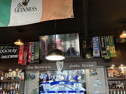 Brockway Pub by null