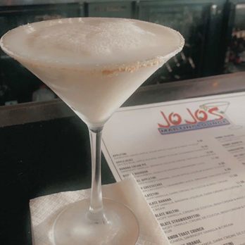 Jojo's Martini Lounge - Cocktail Bars Near Me - Wauwatosa, Wisconsin Jojo's Martini Lounge - Cocktail Bars Near Me - Wauwatosa, Wisconsin