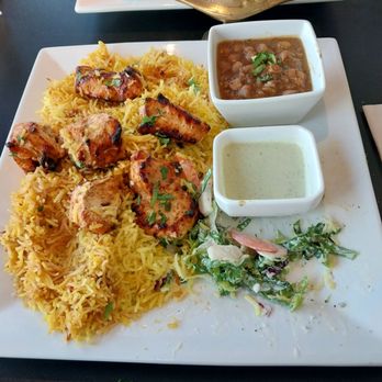 Aladdin kebab house - chicken bryani,sorry I ate some salad,good sauce,homemade hummus beans - Pakistani Near Me - Willis, Texas Aladdin kebab house - chicken bryani,sorry I ate some salad,good sauce,homemade hummus beans - Pakistani Near Me - Willis, Texas
