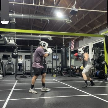 FitTown Nutrition - Boxing - Boxing Near Me - Inglewood, California FitTown Nutrition - Boxing - Boxing Near Me - Inglewood, California