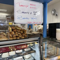 Larry's Deli