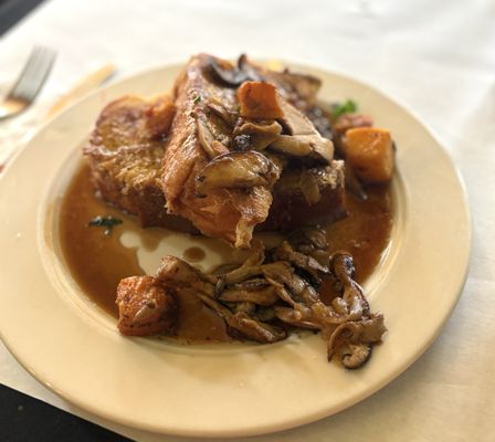 Le Petit Triangle Cafe by null