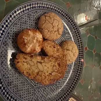 Le Bazaar - ASSORTMENT OF MOROCCAN PASTRIES - Moroccan Near Me - Kihei, Hawaii