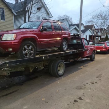 ET Tows Home - Christmas is 2 weeks away‼ Let us help you with the CASH  you need by clearing out your old junk vehicle! Give us a call for your CASH - Towing Near Me