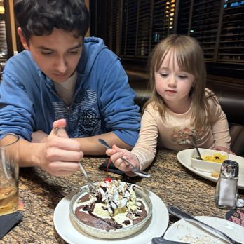 BJ's Restaurant & Brewhouse - Pizookie! - American Near Me - Arcadia, California