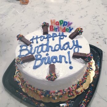 Cold Stone Creamery - Ice cream cake with cake batter ice cream and red velvet cake - Ice Cream & Frozen Yogurt Near Me - Chandler, Arizona Cold Stone Creamery - Ice cream cake with cake batter ice cream and red velvet cake - Ice Cream & Frozen Yogurt Near Me - Chandler, Arizona