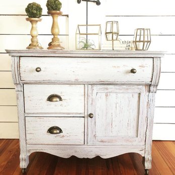 Alton Creatives - Do you have a piece of furniture that needs a makeover? We offer custom painting services to give your piece a new look. - Home Decor Near Me - St. Augustine, Florida