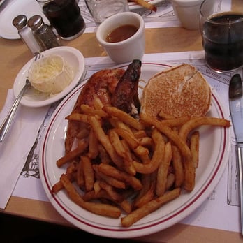 Chalet Bar B-Q - Barbeque Near Me - Montreal, Quebec Chalet Bar B-Q - Barbeque Near Me - Montreal, Quebec