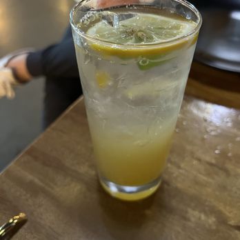 LUMI Dessert Cafe - Yuzu Honey sparkling tea with no jasmine tea, just water + sparkling - Desserts Near Me - Lynnwood, Washington LUMI Dessert Cafe - Yuzu Honey sparkling tea with no jasmine tea, just water + sparkling - Desserts Near Me - Lynnwood, Washington