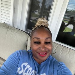 Unique Total Design - Loving my braids