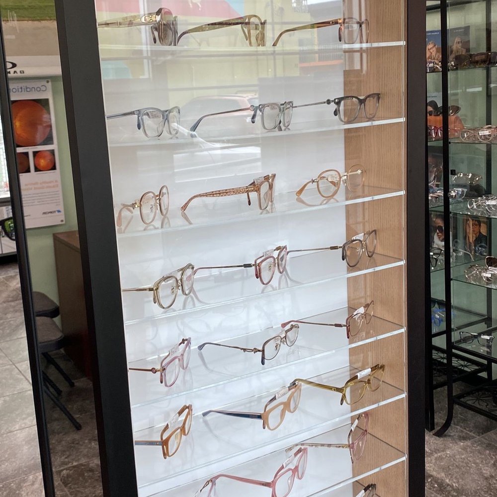 Cruz Optica - COACH - Sunglasses Near Me - Barceloneta, Puerto Rico