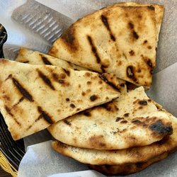Emily's Bar & Grill - Pita bread