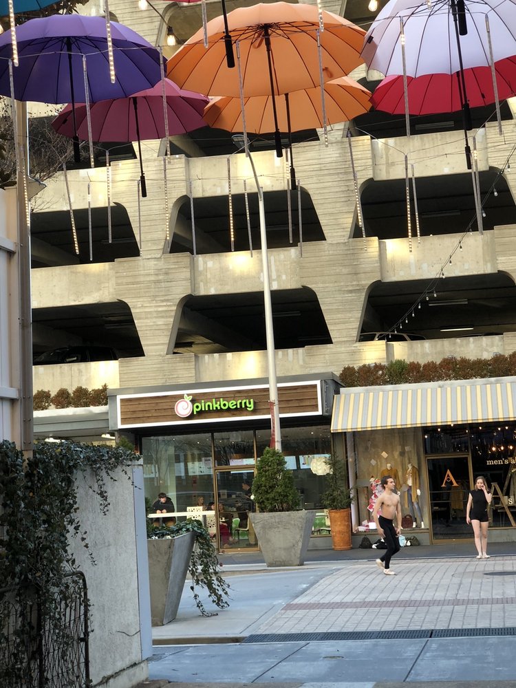 TINKER’S SOFT SERVE 12 Reviews 815 Chestnut St, Chattanooga