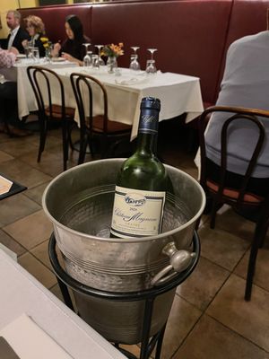 Paris 66 Bistro by null