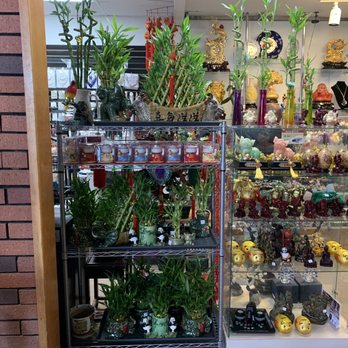 Bamboo Boutique and Gifts - Beautiful to Choose from  And the back those Golden statues stand out - Nurseries & Gardening Near Me - Reno, Nevada