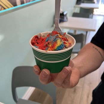 Ice Screamin - Superman ice cream! - Ice Cream & Frozen Yogurt Near Me - Tampa, Florida Ice Screamin - Superman ice cream! - Ice Cream & Frozen Yogurt Near Me - Tampa, Florida
