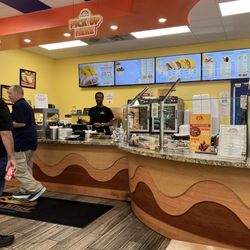 Golden Krust - Inside /counter - pay here