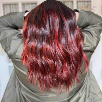Salon V - Color and cut by Rachel - Hair Salons Near Me - Fairfield, Connecticut Salon V - Color and cut by Rachel - Hair Salons Near Me - Fairfield, Connecticut