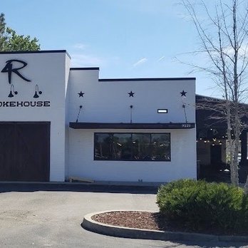 4 Rivers Smokehouse - 4 Rivers on Baymeadows - Barbeque Near Me - Jacksonville, Florida 4 Rivers Smokehouse - 4 Rivers on Baymeadows - Barbeque Near Me - Jacksonville, Florida