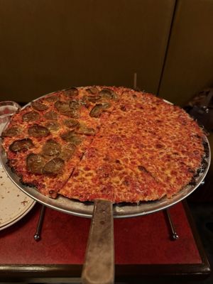 Fratesi's Pizza by null