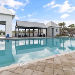 Riptide Media - Community Amenities are included in every shoot