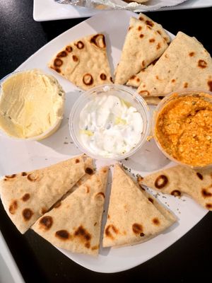 Barry’s Greek Grill by null