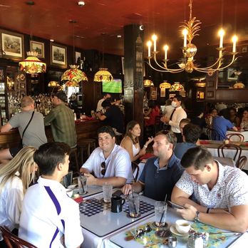 Martin's Tavern - Breakfast & Brunch Near Me - Washington, DC, District of Columbia Martin's Tavern - Breakfast & Brunch Near Me - Washington, DC, District of Columbia