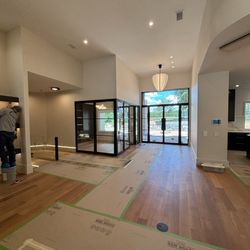 Gibson's Electrical & Lighting - Foyer