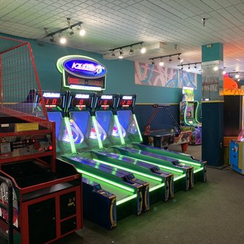 Bouncin Around - Arcades Near Me - Burlington, North Carolina Bouncin Around - Arcades Near Me - Burlington, North Carolina